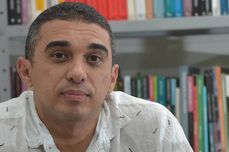 Polícia foi criada para controlar pessoas negras e pobres, diz capitão da PM.